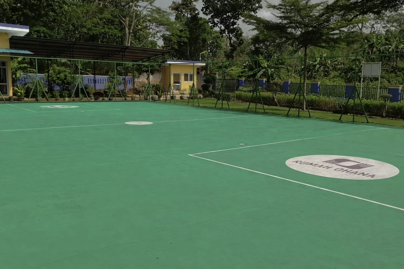 Field (Lapangan)