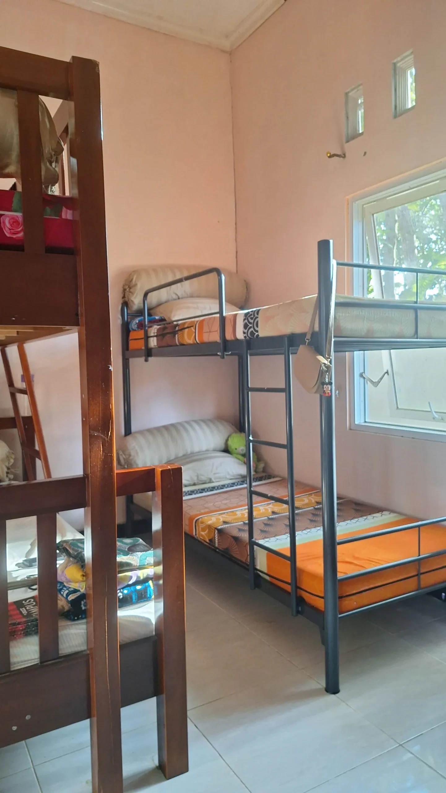 Girls Bedroom (Kamar Anak Perempuan)