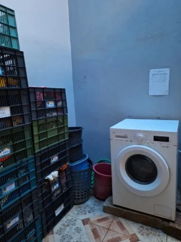Laundry Area (Tempat Mencuci)
